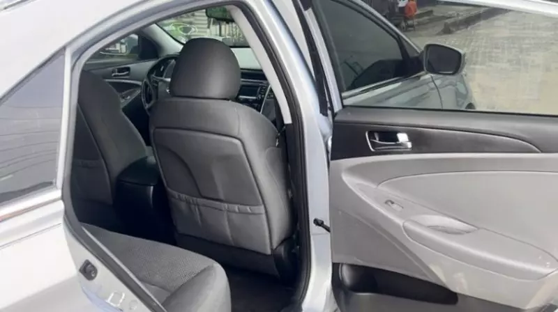 Hyundai Sonata   - 2014