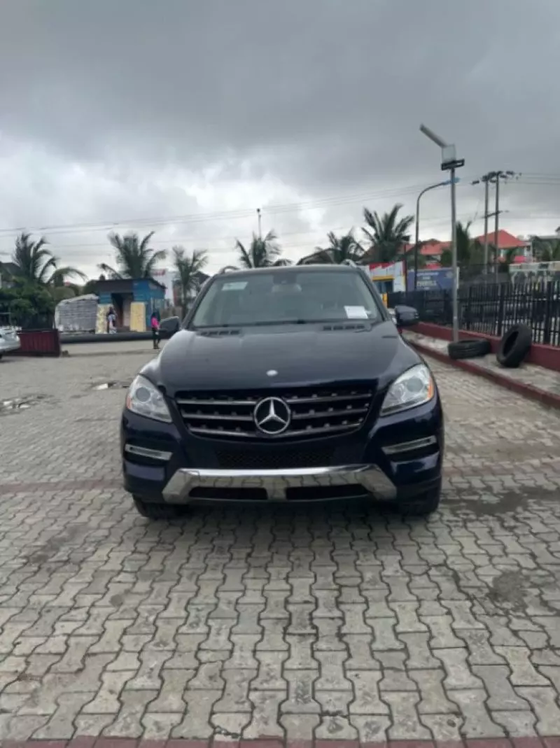 Mercedes-Benz ML 350   - 2014