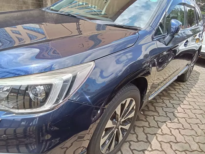Subaru Outback   - 2017