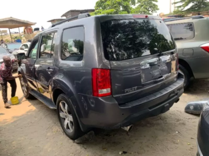 Honda Pilot   - 2010