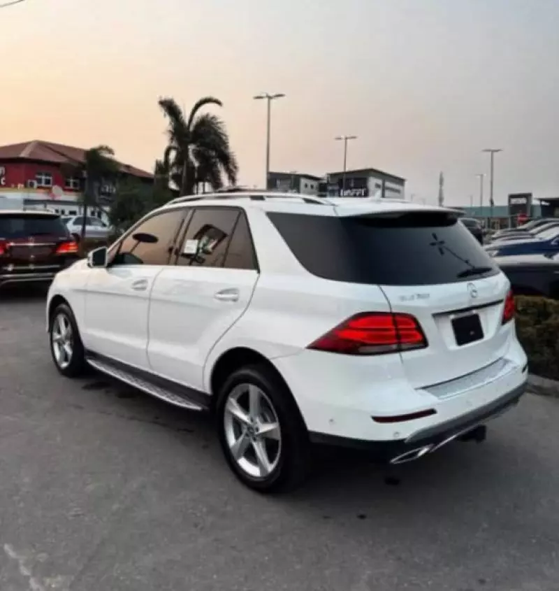 Mercedes-Benz GLE 350   - 2018