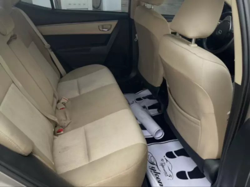 Toyota corolla   - 2016