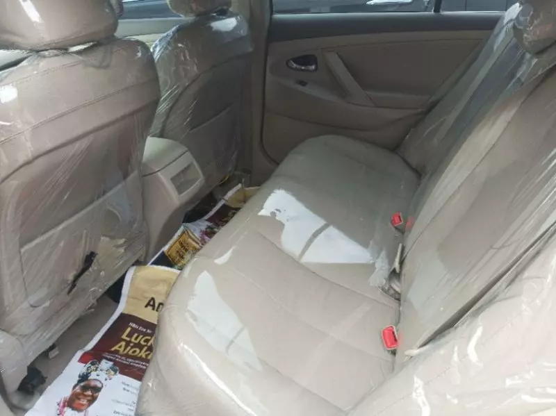 Toyota camry   - 2009