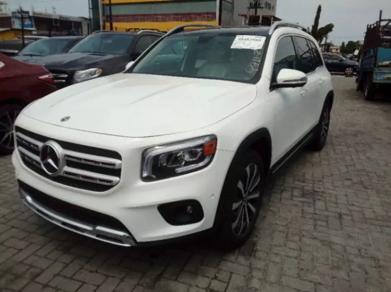 Mercedes-Benz GLB 250   - 2020