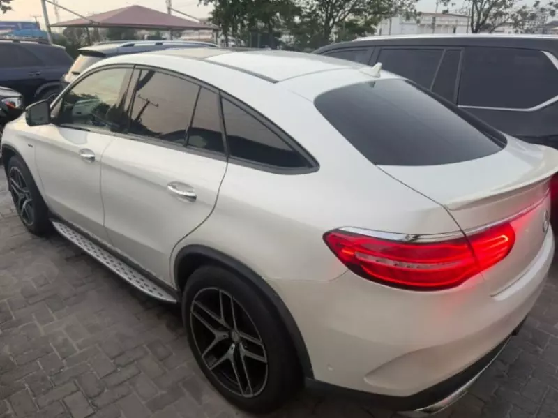 Mercedes-Benz GLE 450   - 2016