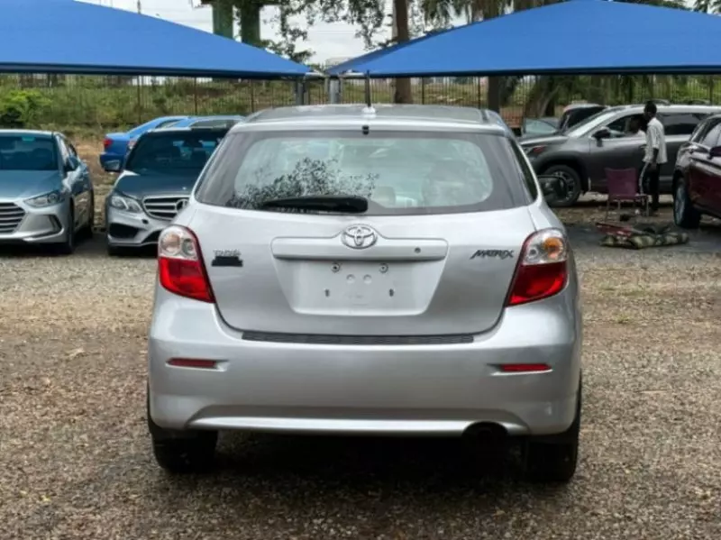 Toyota Matrix   - 2010