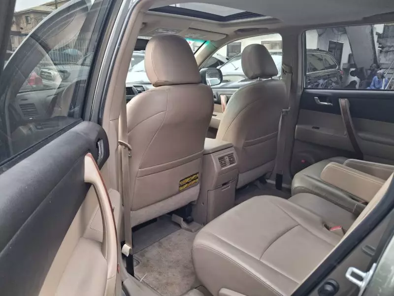 Toyota Highlander   - 2008