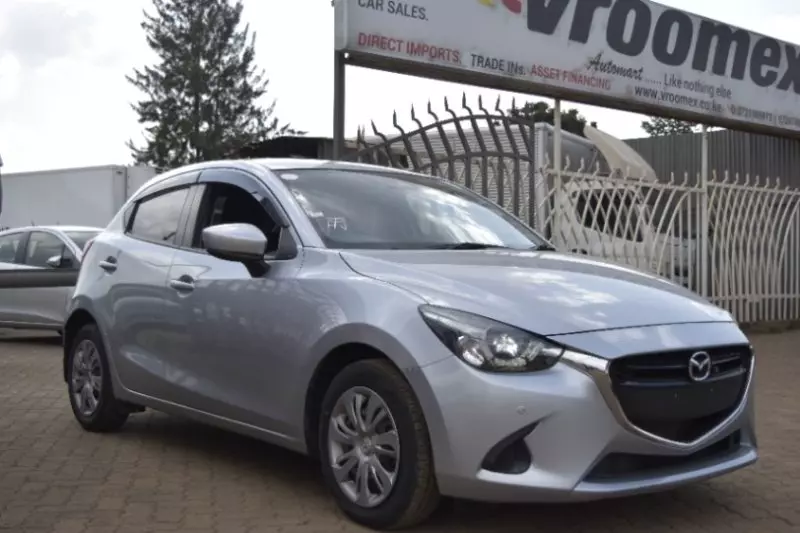 Mazda Demio   - 2019