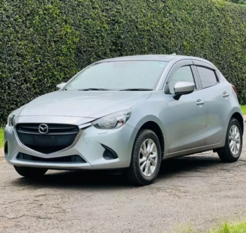 Mazda Demio   - 2018