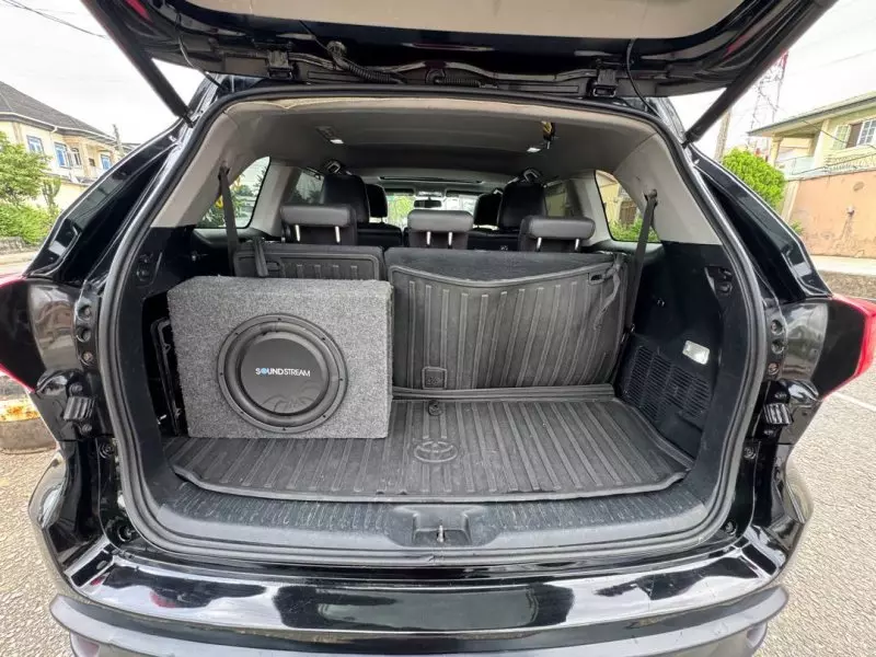 Toyota Highlander   - 2015