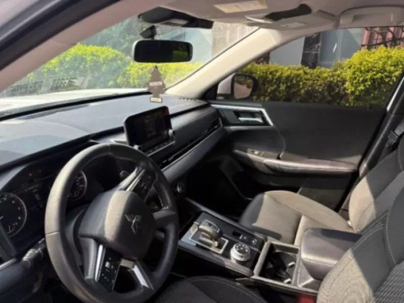 Mitsubishi New Outlander