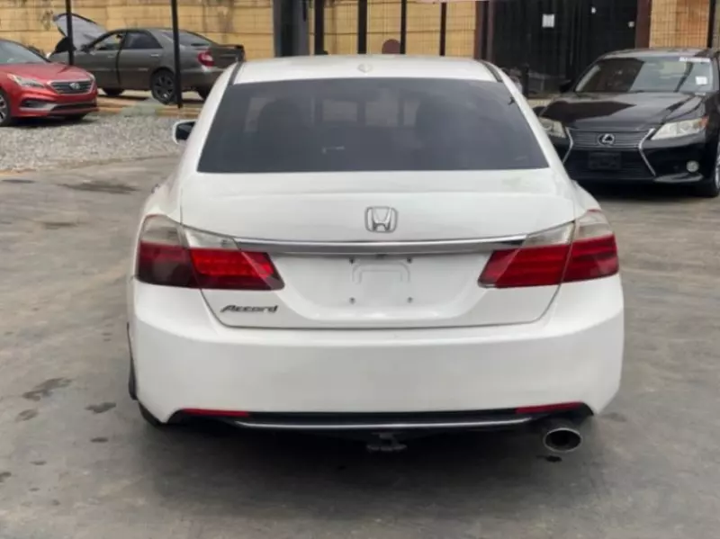 Honda Accord   - 2013