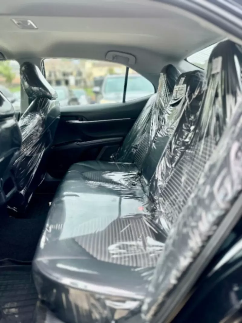 Toyota camry   - 2020