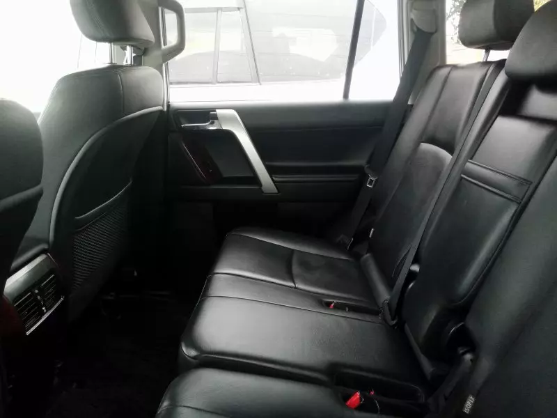 Toyota Landcruiser Prado   - 2017