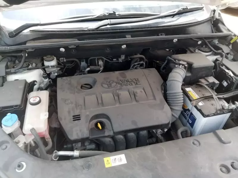 Toyota Harrier   - 2016