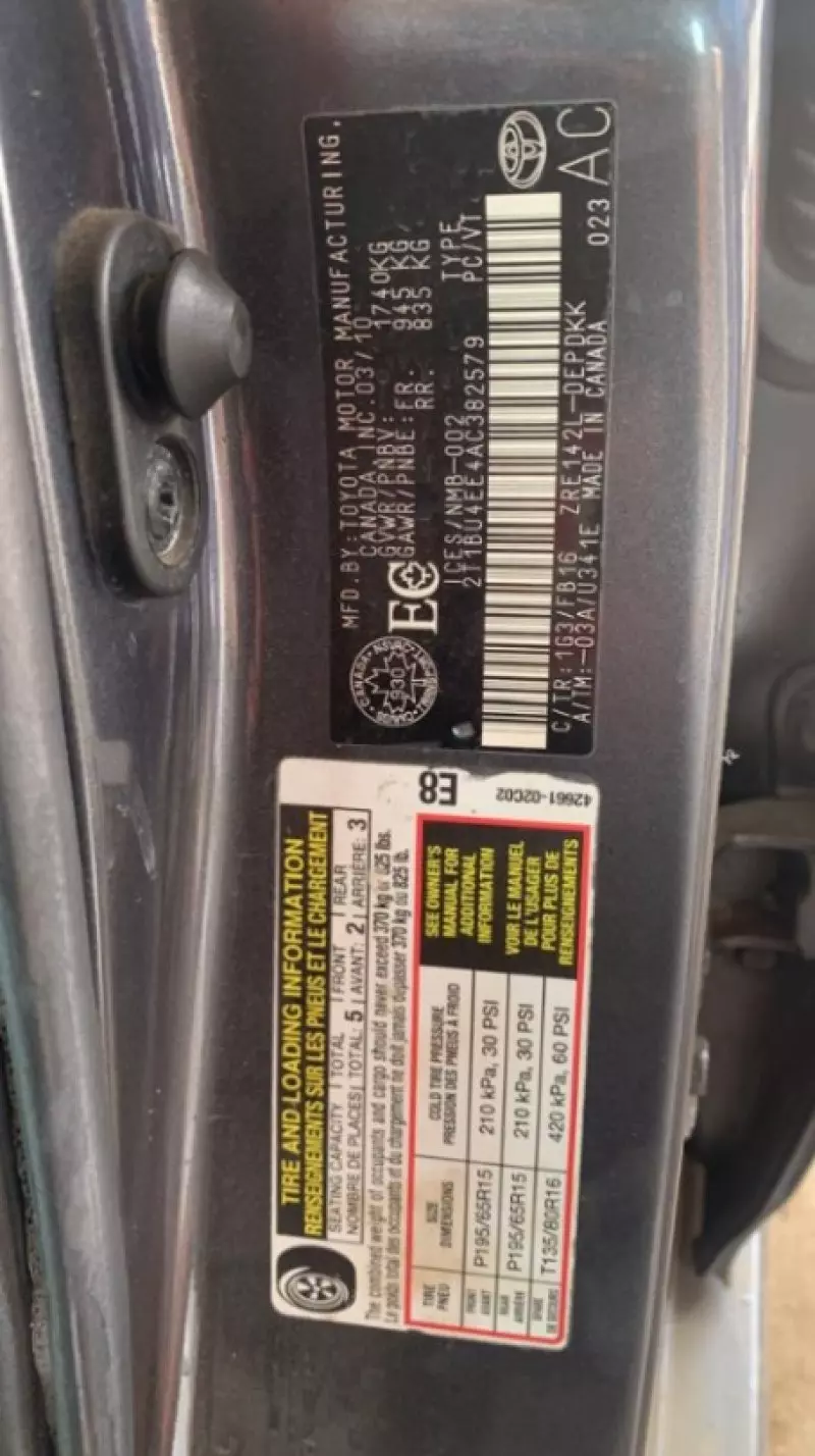 Toyota Corolla   - 2010