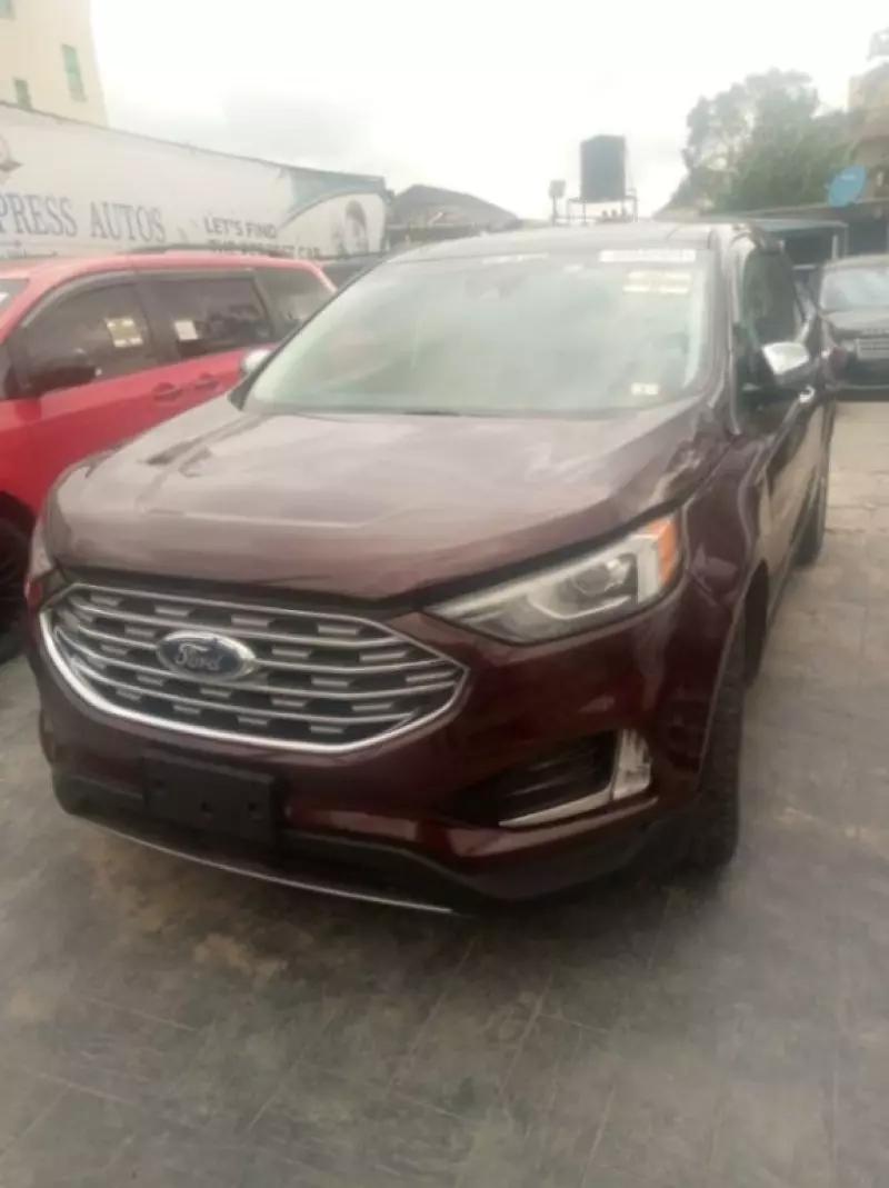 Ford Edge   - 2019