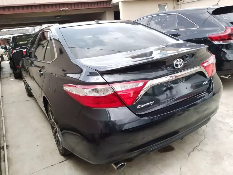 Toyota Camry   - 2015