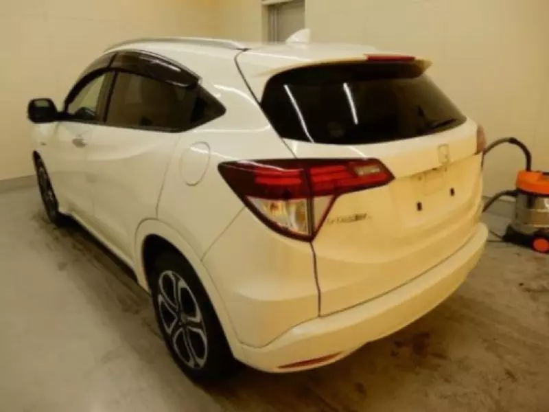 Honda Vezel Hybrid   - 2018