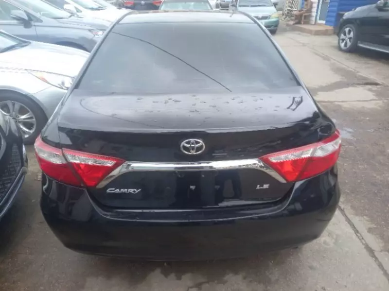 Toyota Camry   - 2015
