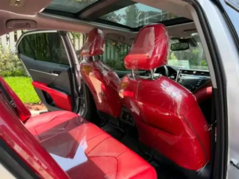 Toyota Camry   - 2020