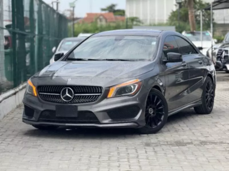 Mercedes-Benz CLA 250   - 2014
