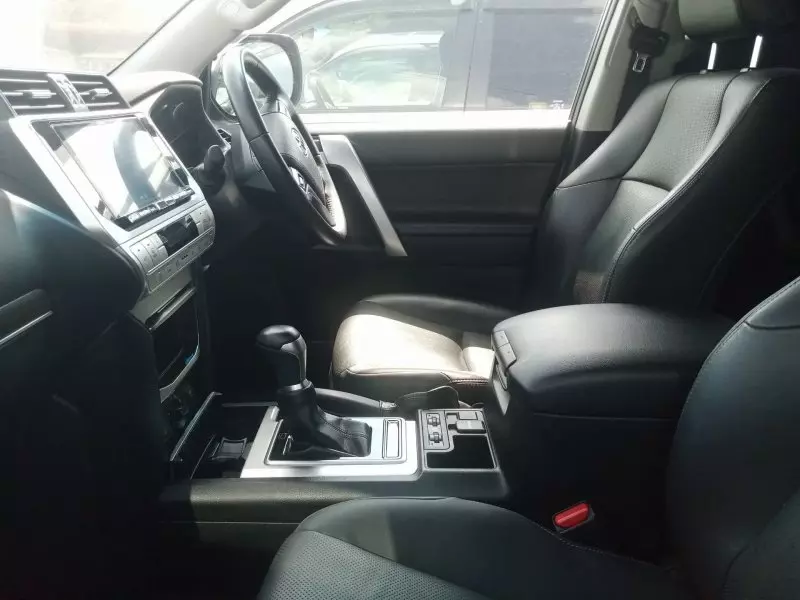 Toyota Landcruiser Prado   - 2019