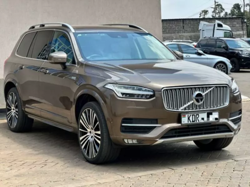 Volvo XC90   - 2018