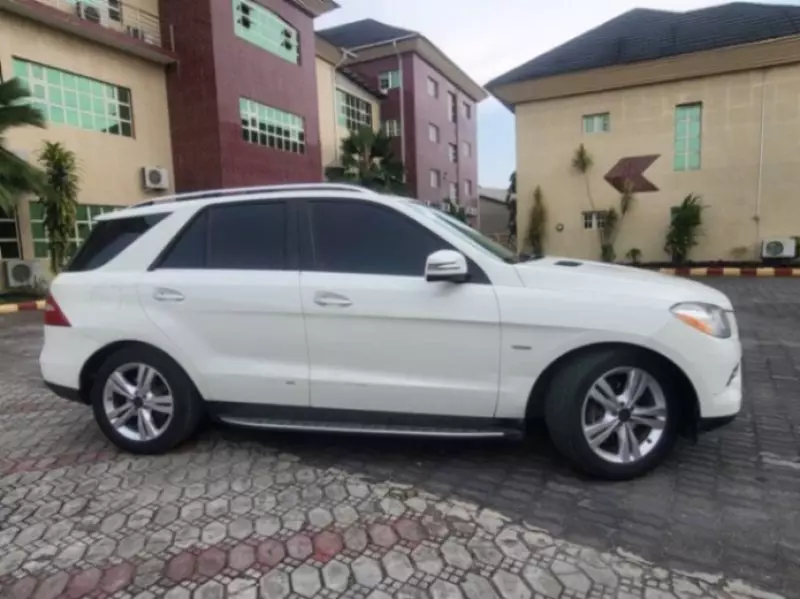 Mercedes-Benz ML 350