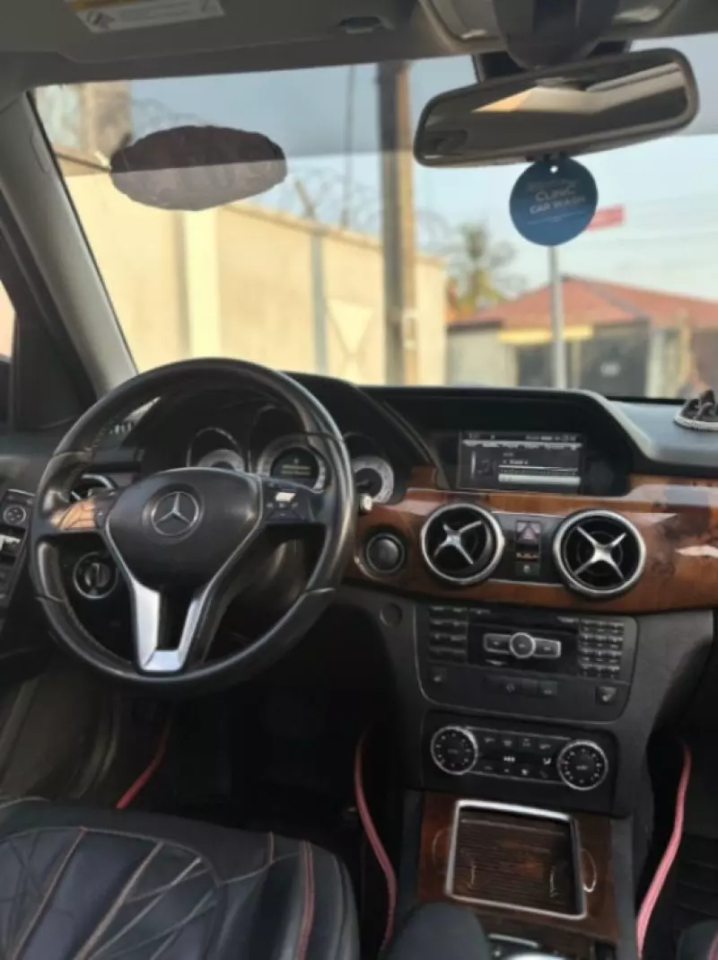 Mercedes-Benz GLK 350   - 2015
