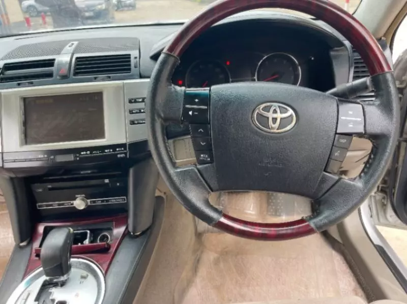 Toyota Mark X   - 2006