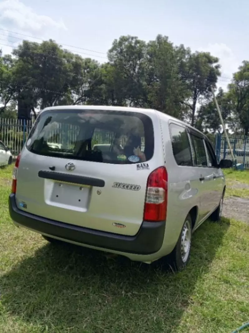 Toyota Probox    - 2018