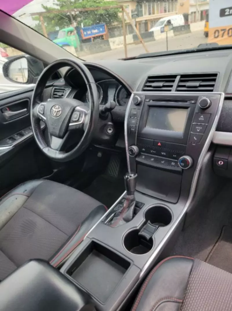 Toyota Camry   - 2017