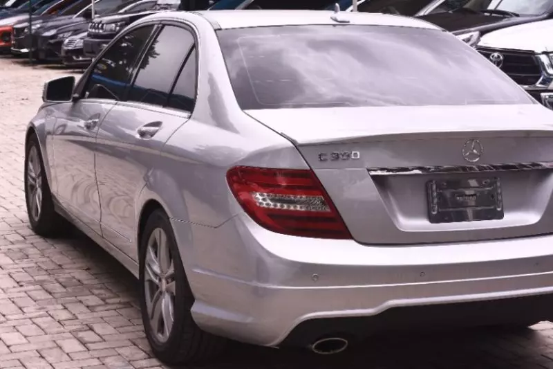 Mercedes-Benz C 300   - 2013