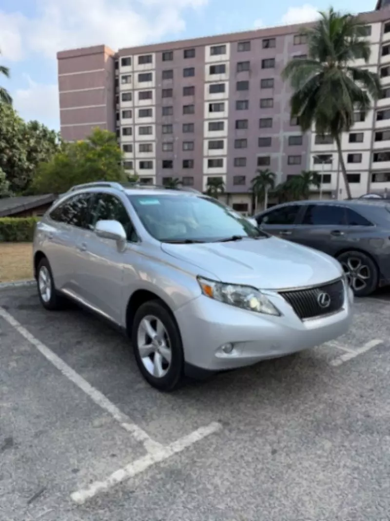 Lexus RX - 2010