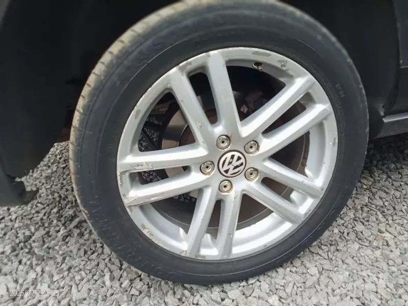 Volkswagen Touareg   - 2009