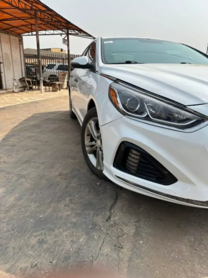 Hyundai Sonata   - 2018