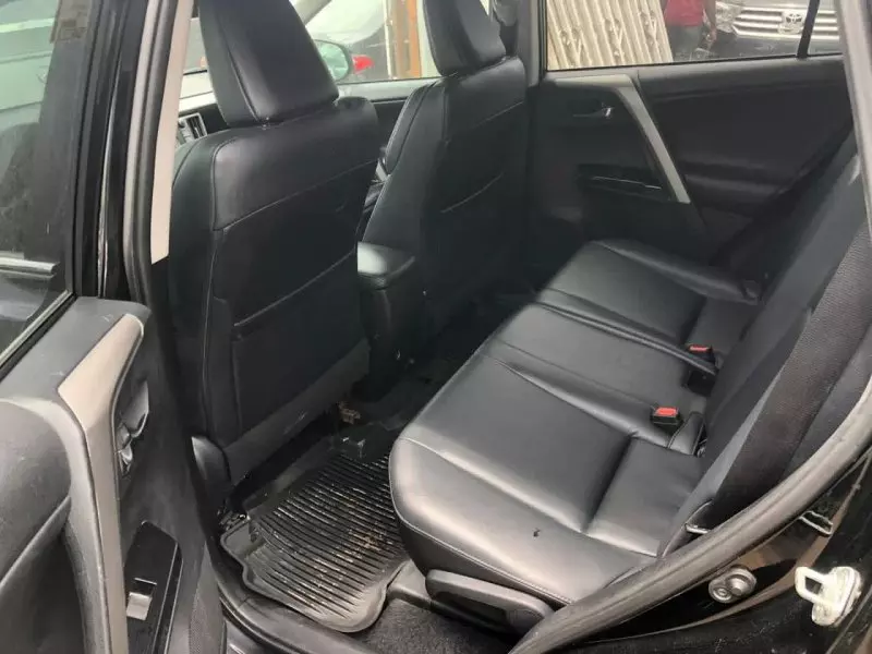 Toyota RAV 4   - 2016