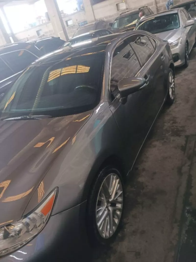 Lexus ES 350   - 2012