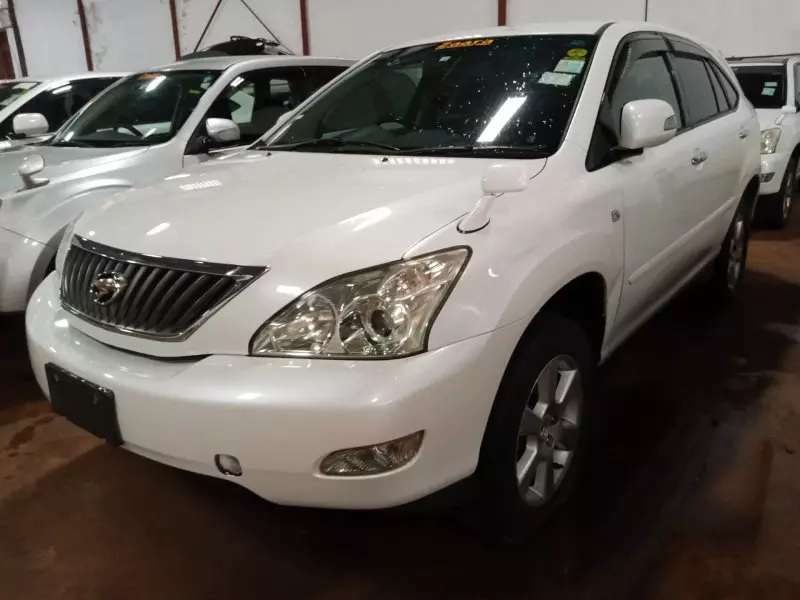 Toyota Harrier   - 2009