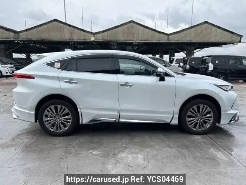 Toyota Harrier   - 2023