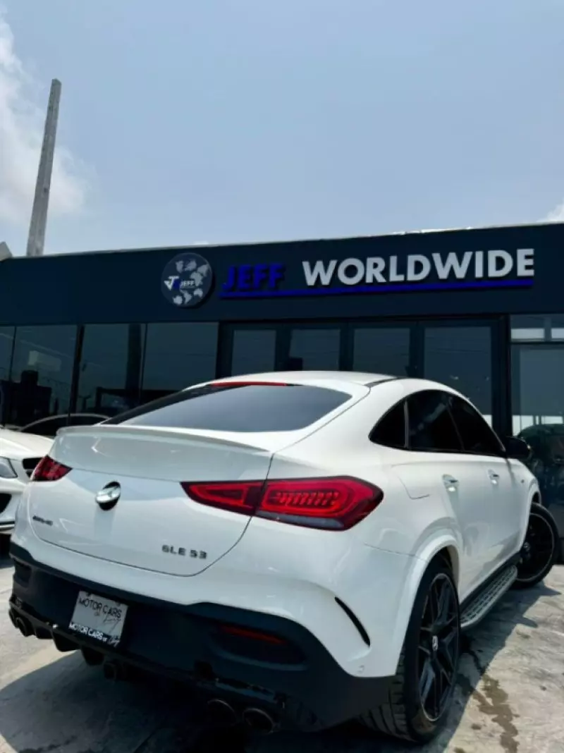 Mercedes-Benz GLE 53 AMG   - 2021
