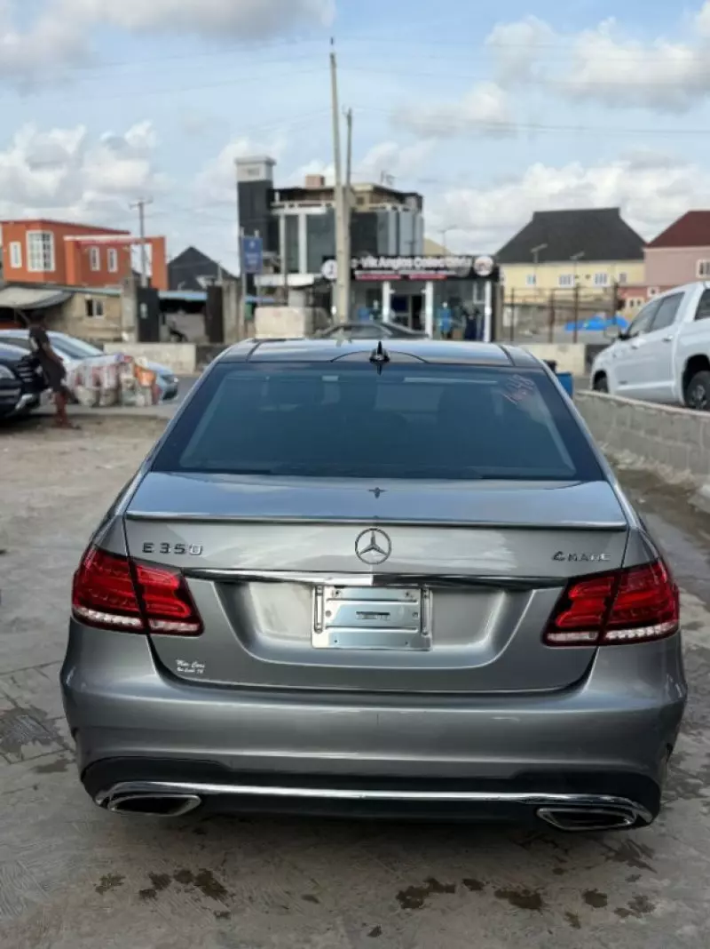 Mercedes-Benz E 350   - 2014