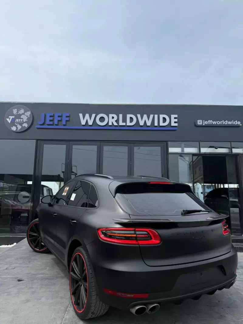 PORSCHE Macan   - 2015