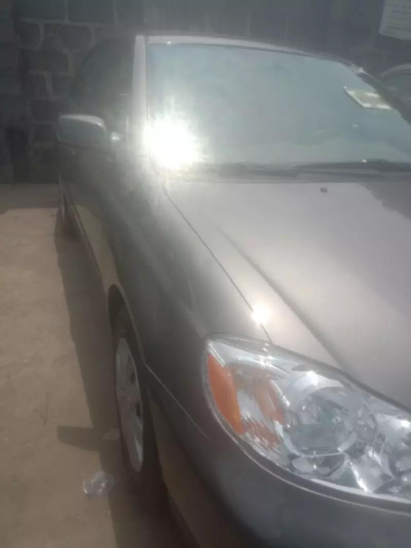 Toyota Corolla   - 2013