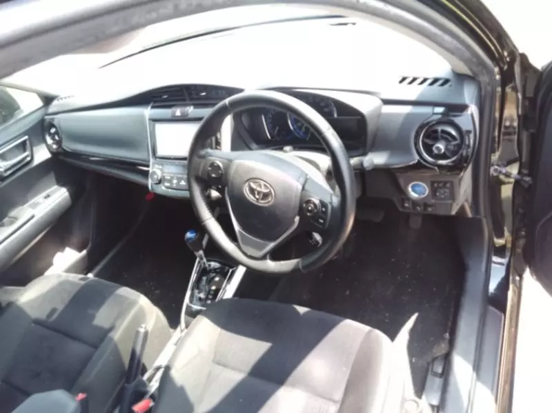 Toyota Fielder    - 2018