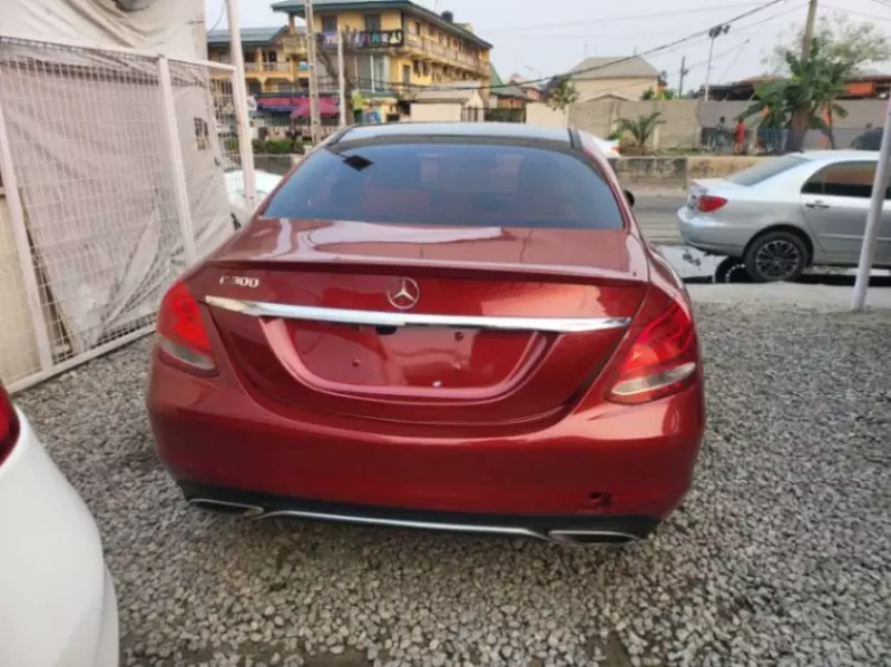 Mercedes-Benz C-Class - 2016