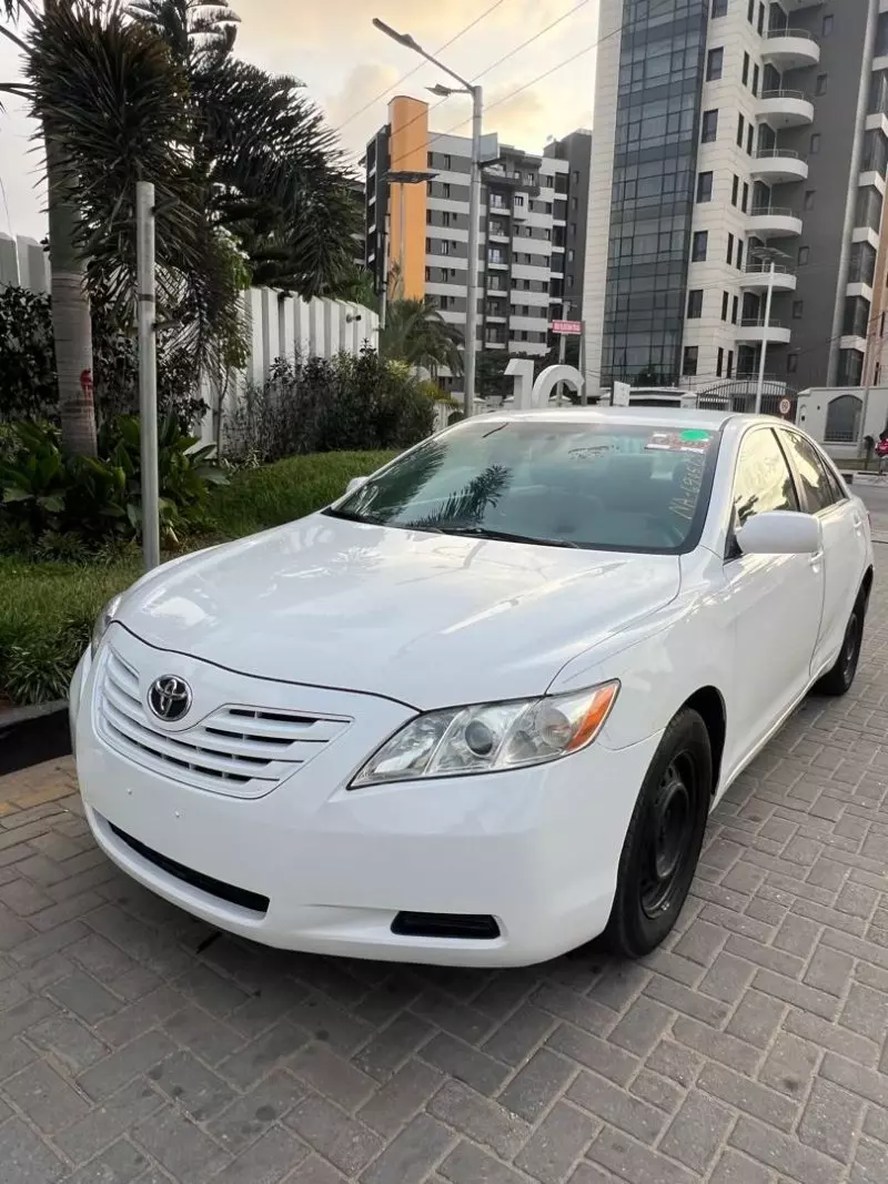 Toyota camry   - 2009