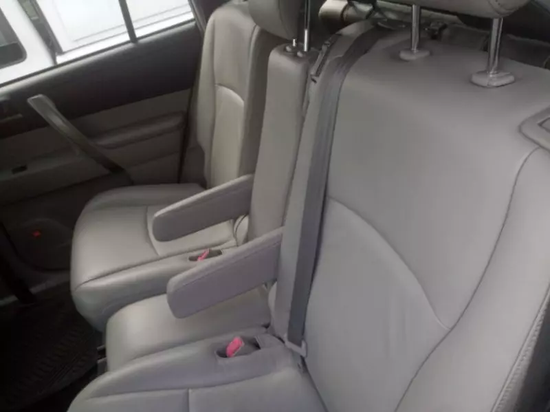 Toyota Highlander   - 2009