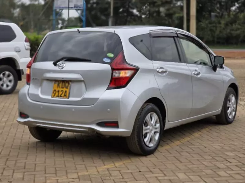 Nissan Note   - 2017